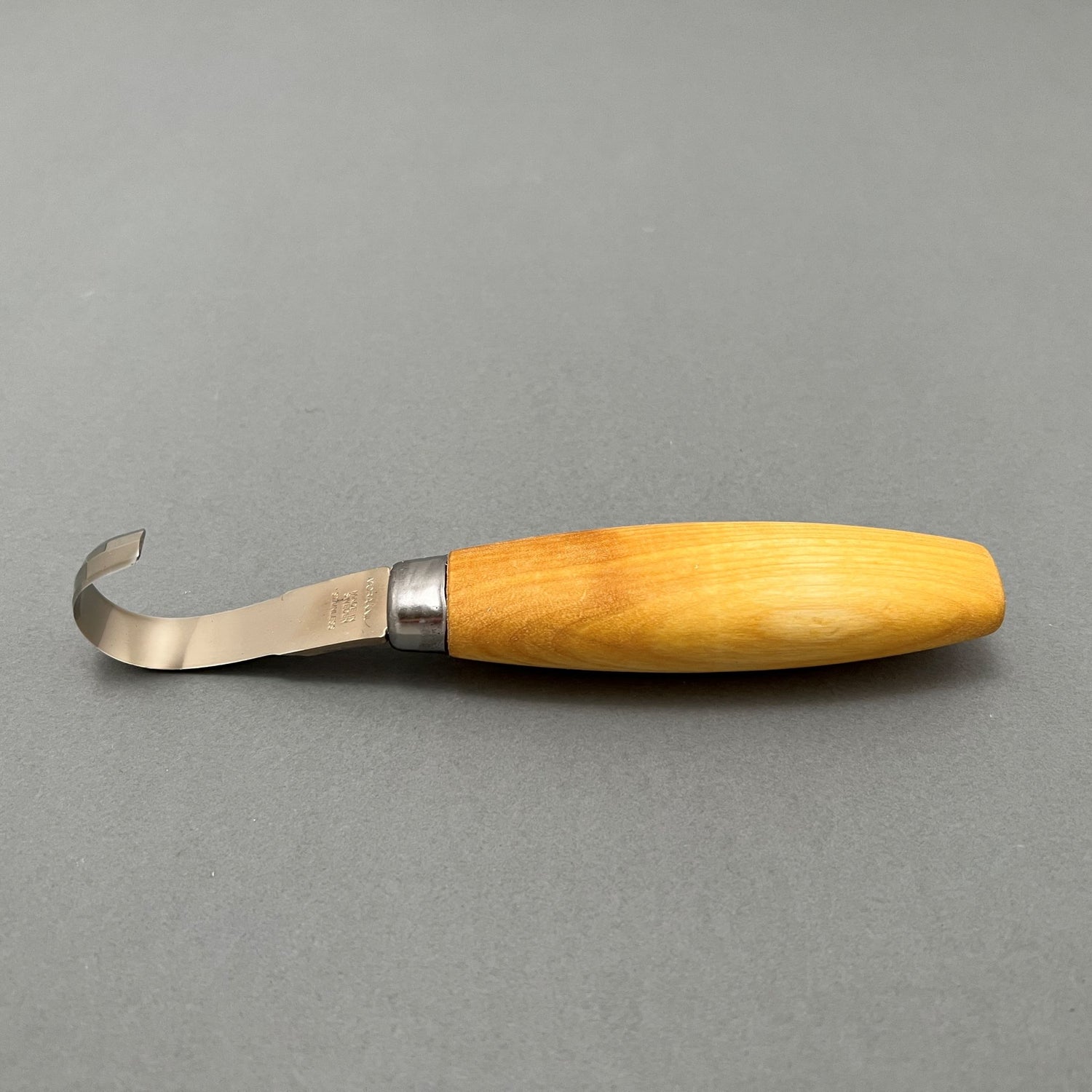Morakniv: Hook Knife 162 Double-edge with Leather Sheath – Atelje Concept  Store